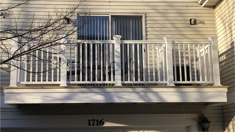 Outdoor Living - Balconies Photo 1