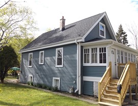 Siding - Vinyl Siding Photo 4