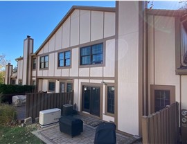 Multi-family-siding Photo 3