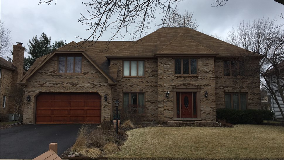 Owens Corning Oakridge with Premium Ridge Roof Project in Naperville, IL by Pro Home 1