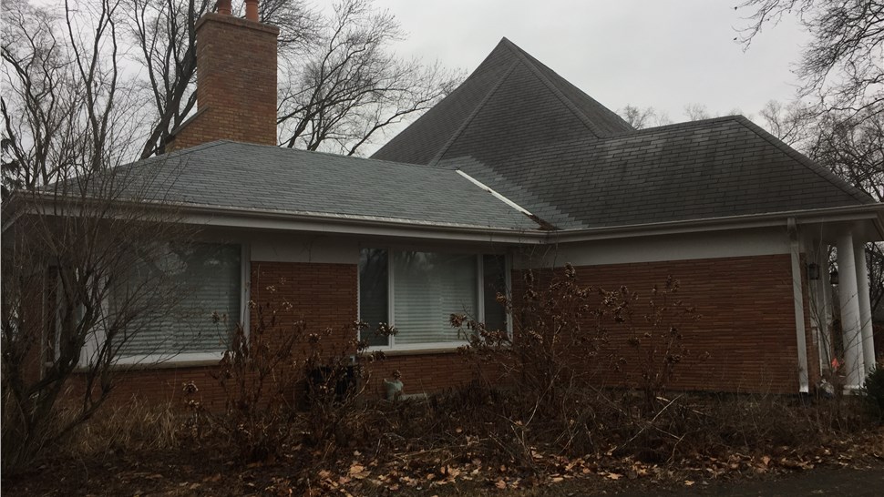 Owens Corning Tru Definition Duration Shingle with Ridge Vent System Project in Glen Ellyn, IL by Pro Home 1