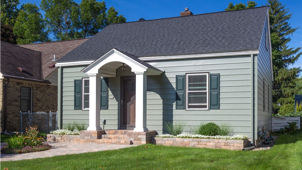 Siding Photo 2