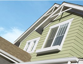 Siding - Wood Composite Photo 3