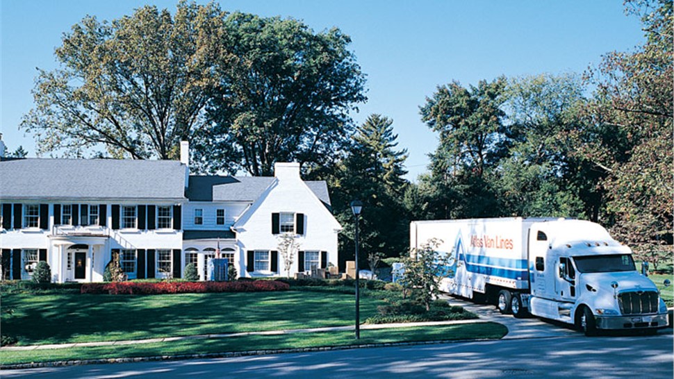 Salem Moving Company Photo 1