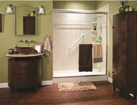 Shower Doors Photo 2