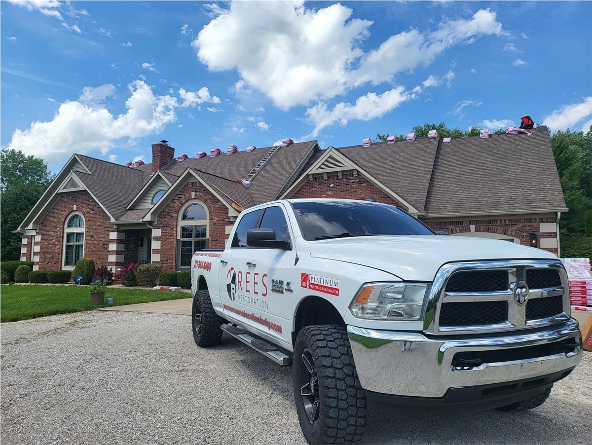 7 Questions to Ask Before Hiring an Indiana Roofing Contractor