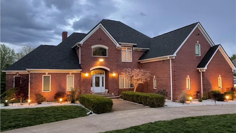 Residential Roofing Photo 7