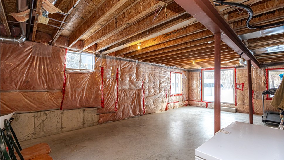 Basements Photo 52