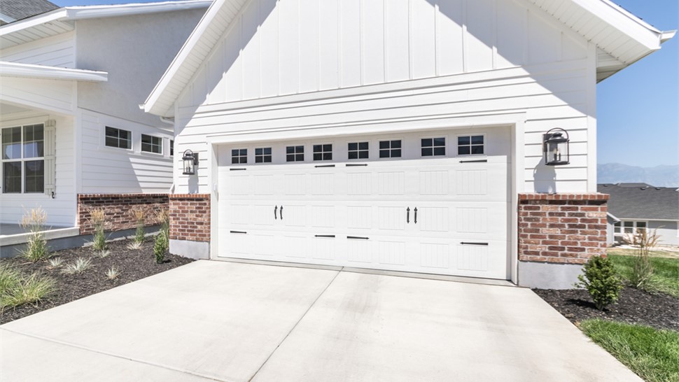 Service Areas - Garage Door Repair Photo 8