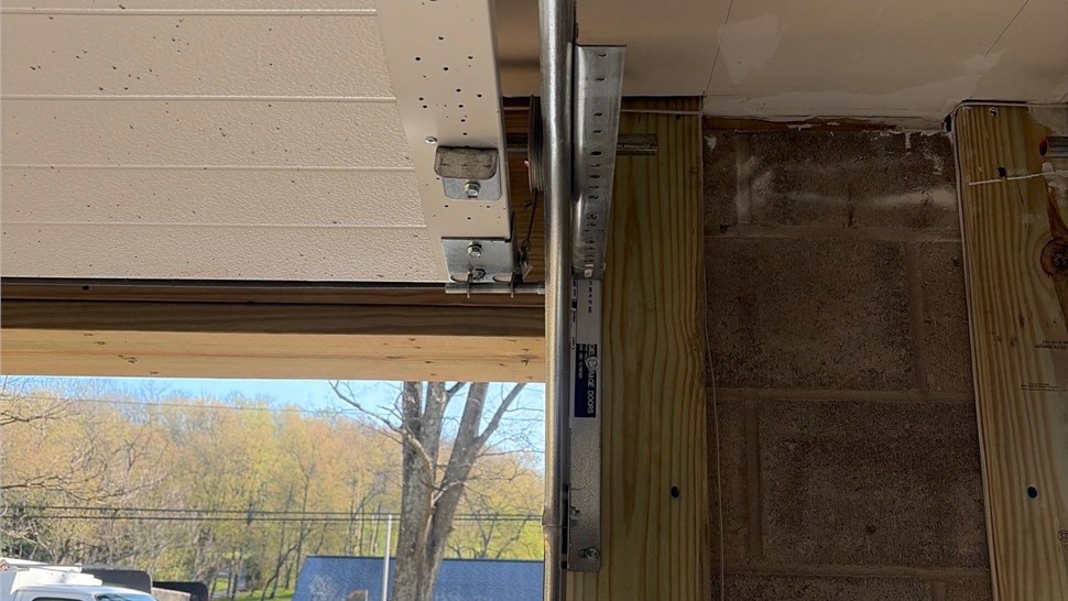 Garage Door Installation Project in Valencia, Pennsylvania by Resnick Garage Doors