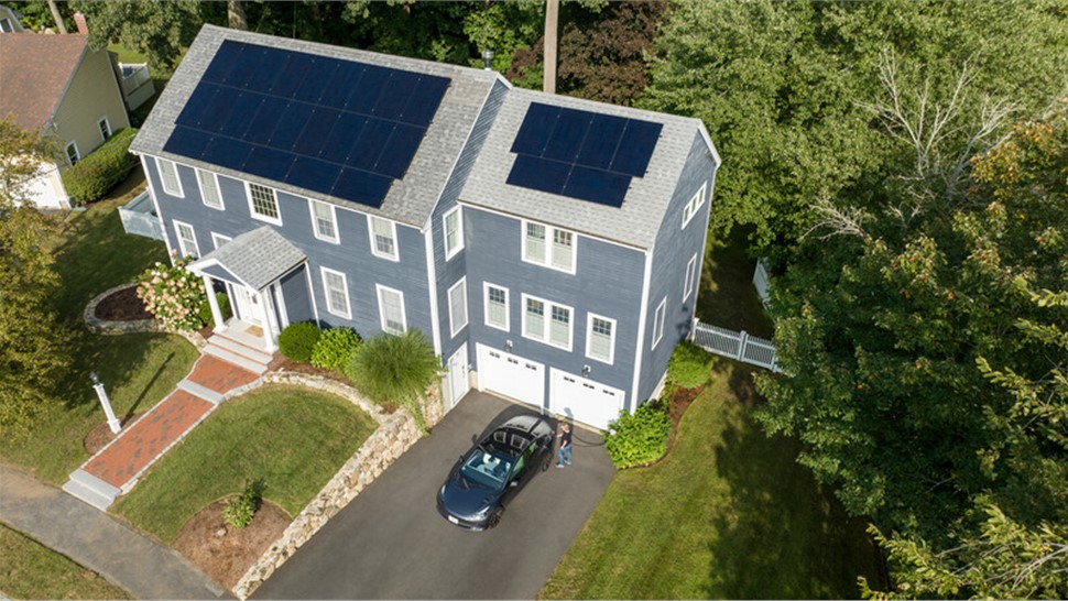 Maxeon Solar Panels Photo 23