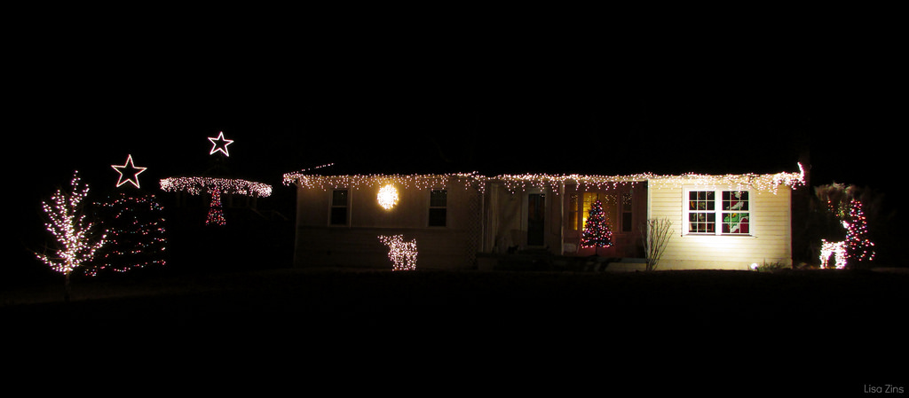 Roof Advance - Christmas Lights
