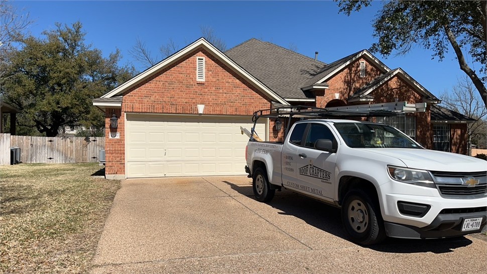 Roofing - Asphalt Roofs Photo 17