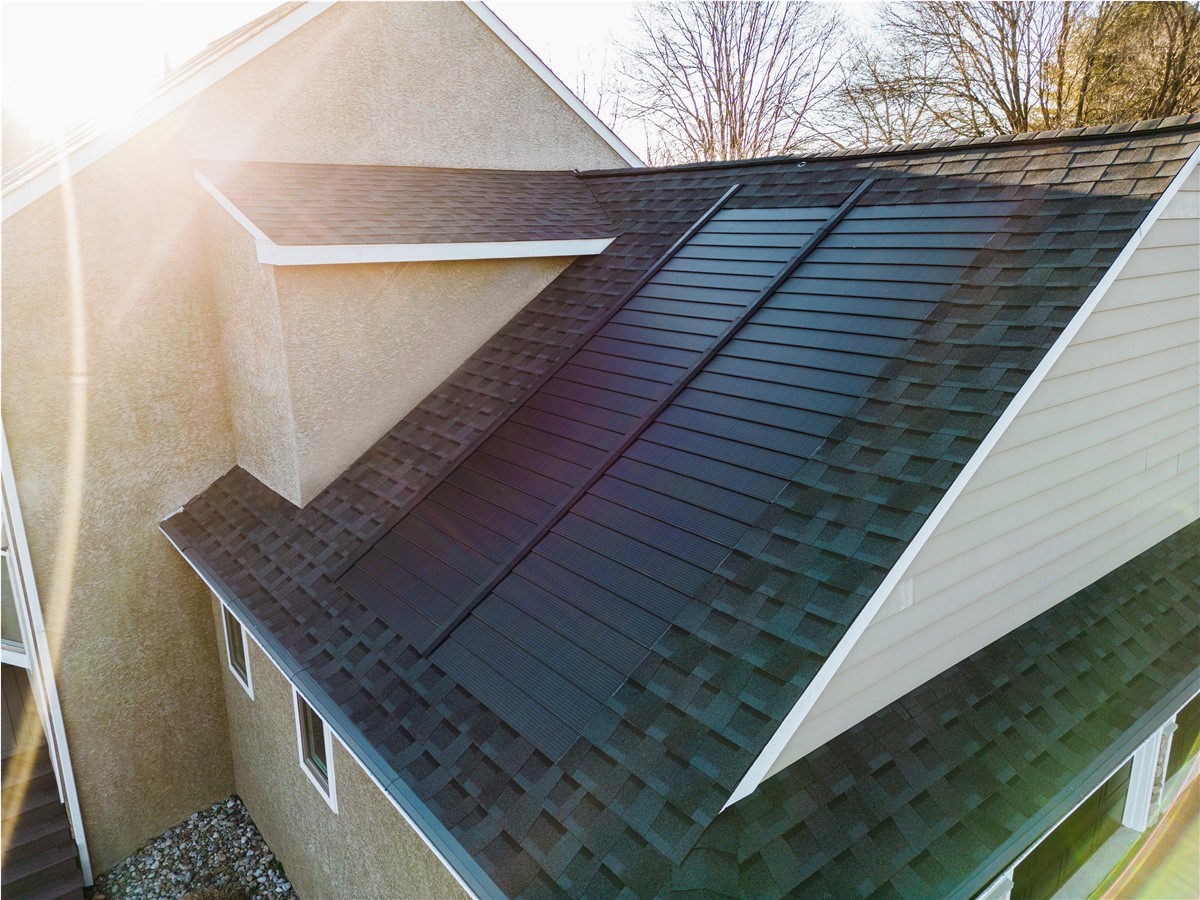 3 Reasons to Add Solar Shingles to Your Northern Virginia Roof Replacement