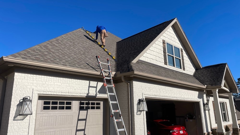 Post-Storm Roof Inspection Checklist: What to Do Before Calling Insurance