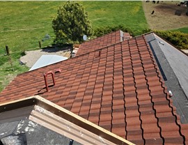 Roofing Options & Materials Photo 2
