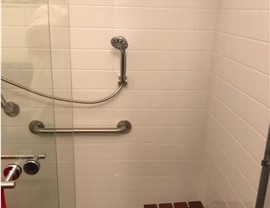Bathroom Remodeling - Replacement Showers Photo 3
