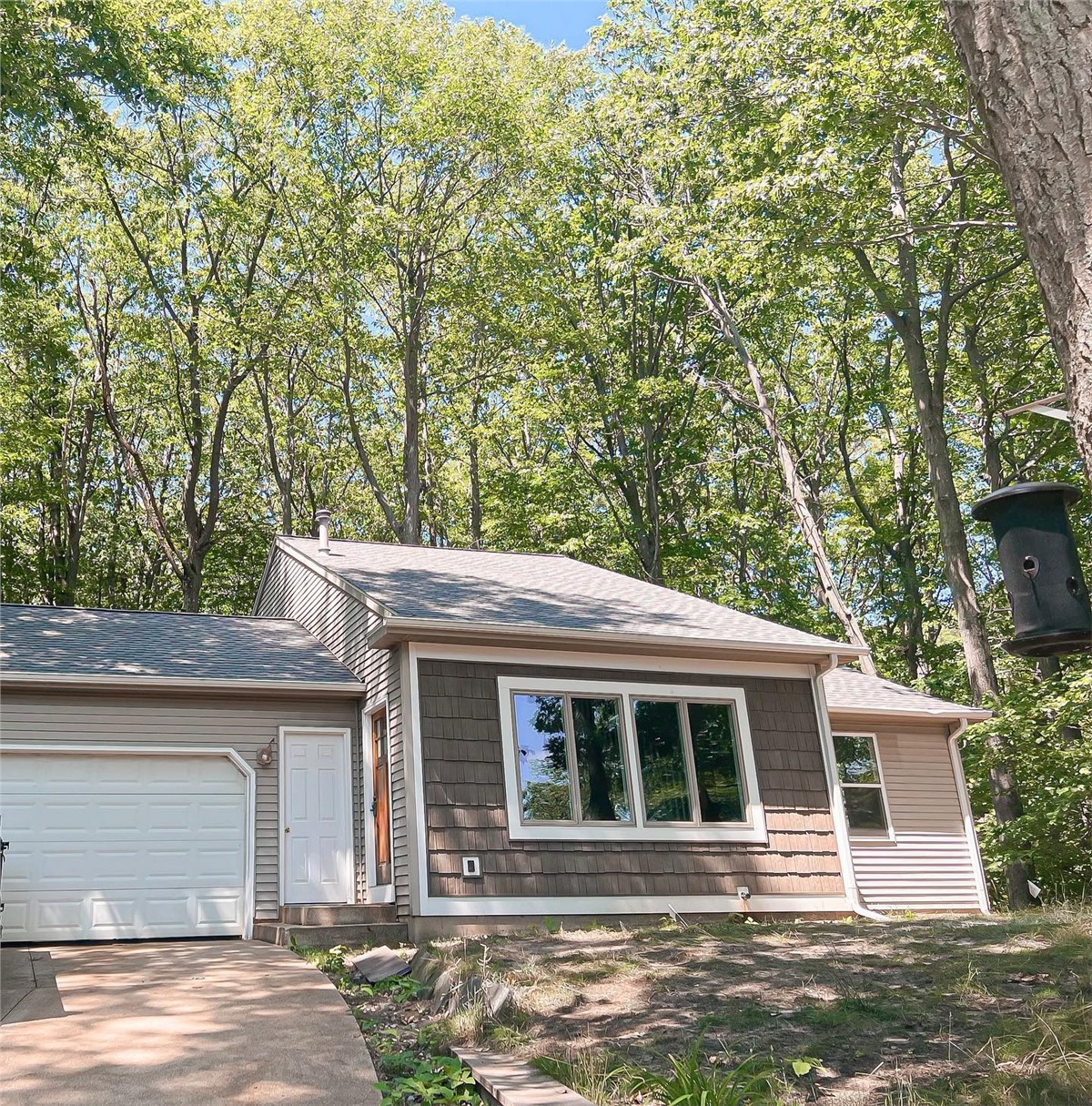Drafty Windows Draining Your Wallet? Here’s What Holland Homes Can Expect