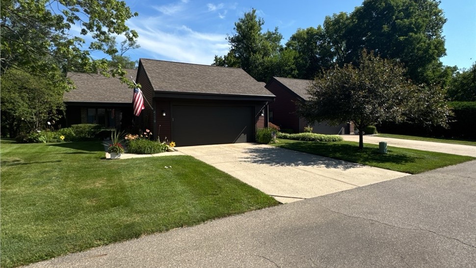 Roofing Project in Grandville, Michigan by Sharp Construction