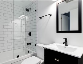 New Construction Bathrooms Photo 90