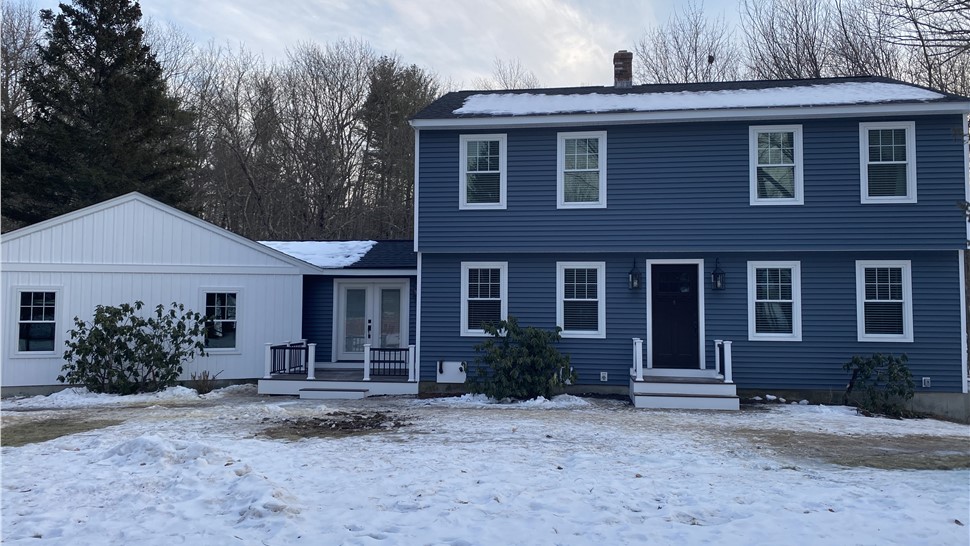 Siding Project in Hampton, New Hampshire by DeFrancesco Quality Roofing & Siding