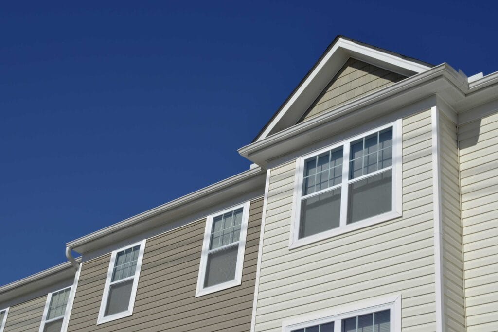 siding installation in Castle Hills