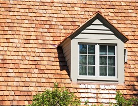 Roofing - Cedar Roof Photo 97