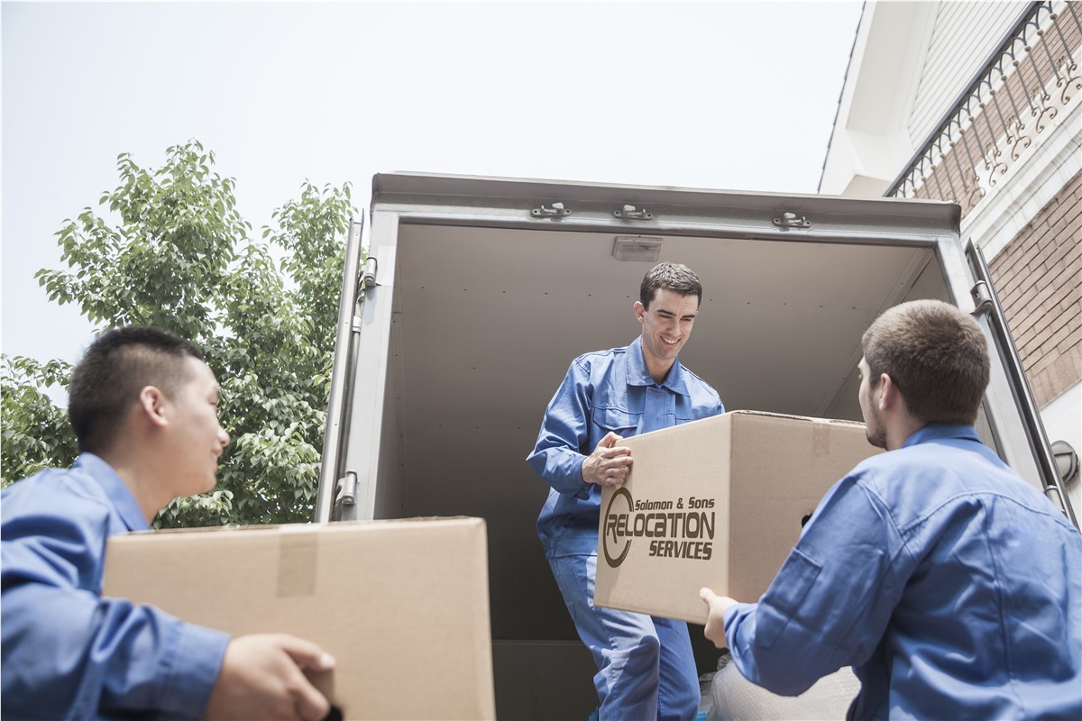How to Handle The Items that Residential Movers Won’t Move