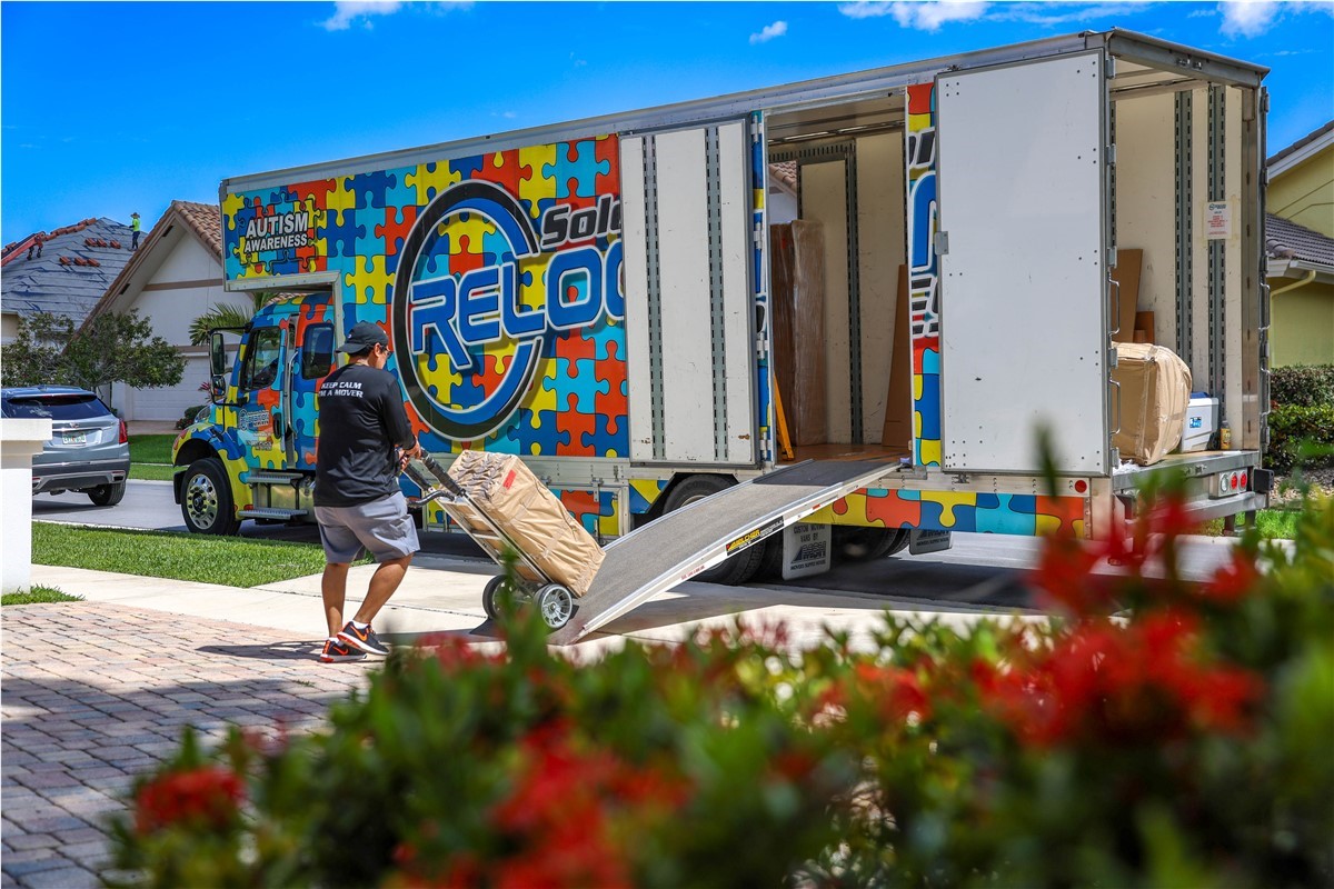 How to Keep Your International Move Simple and Affordable