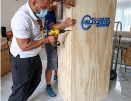 Custom crating for Fort Lauderdale household moving.