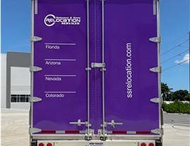 moving truck trailer