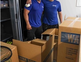 Solomon & Sons employees working hard for Fort Lauderdale home move
