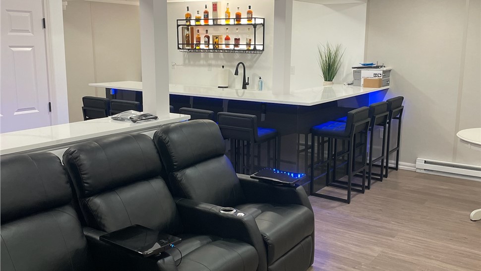 Basement Bar Photo 62