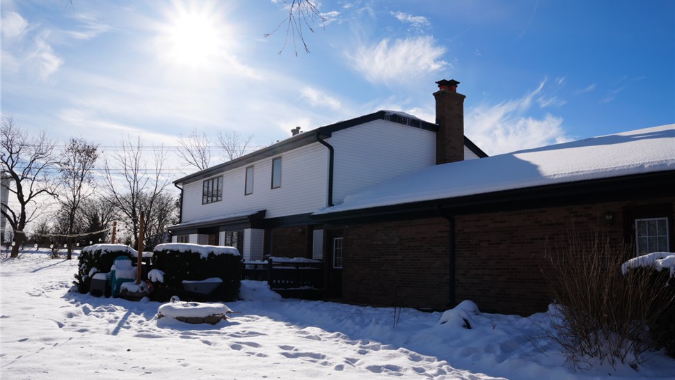 Gutters, Roofing, Siding, Soffit and Fascia Project in Mokena, IL by Stan's Roofing & Siding