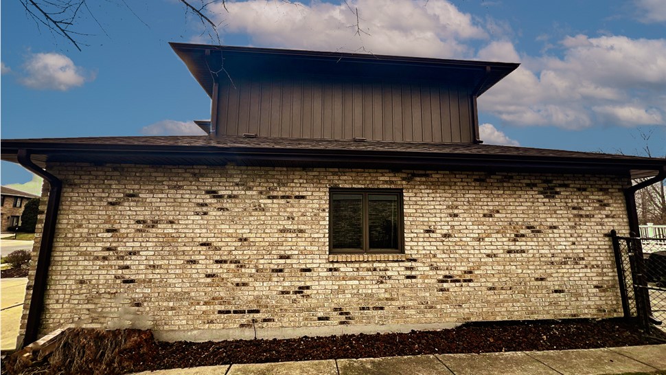 Gutters, Roofing, Siding, Soffit and Fascia Project in Orland Park, IL by Stan's Roofing & Siding