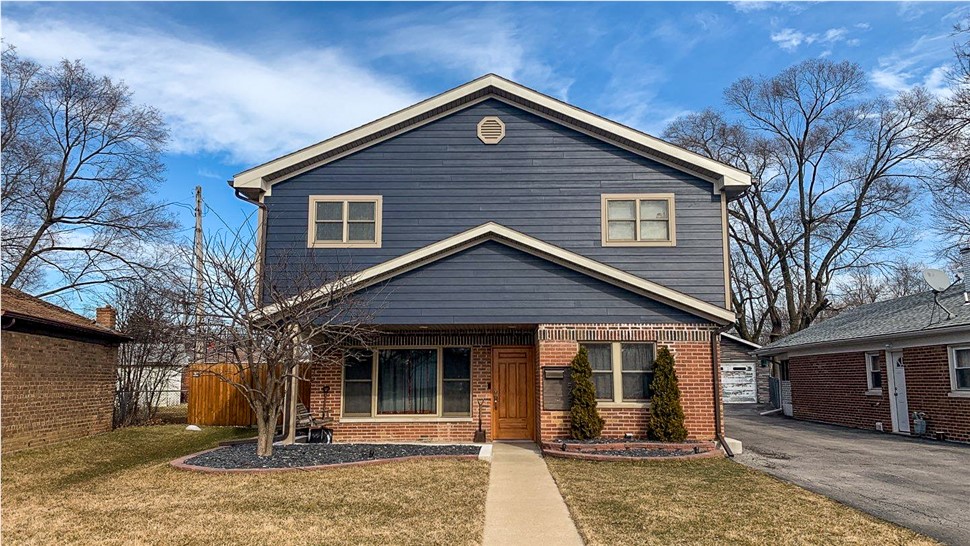 Gutters, Siding, Soffit and Fascia Project in Merrionette Park, IL by Stan's Roofing & Siding