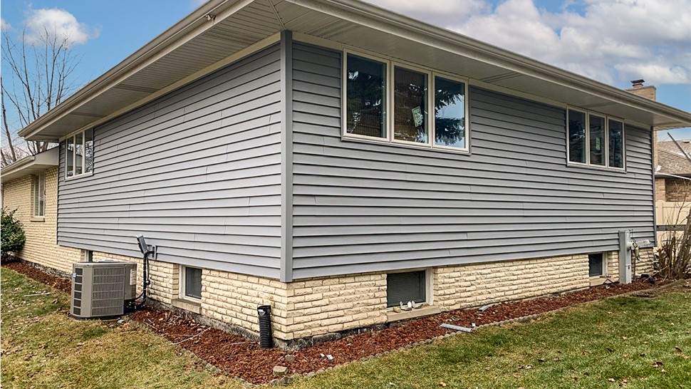 Siding, Windows Project in Oak Forest, IL by Stan's Roofing & Siding