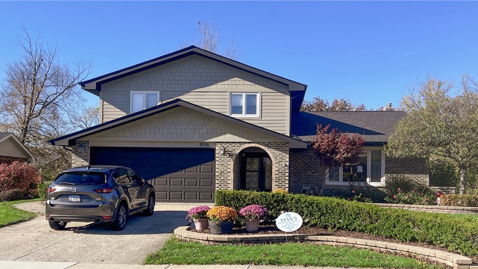 Roofing, Soffit and Fascia Project in Orland Park, IL by Stan's Roofing & Siding