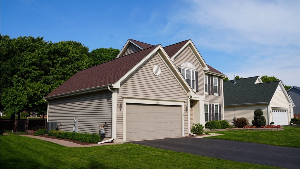 Roofing Project in Bolingbrook, Illinois by Stan's Roofing & Siding