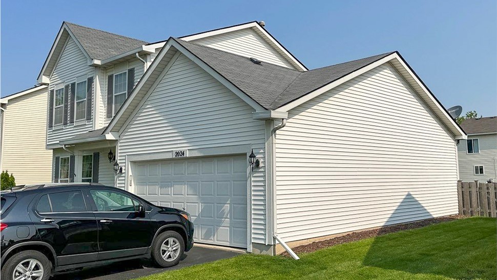 Roofing Project in Romeoville, IL by Stan's Roofing & Siding