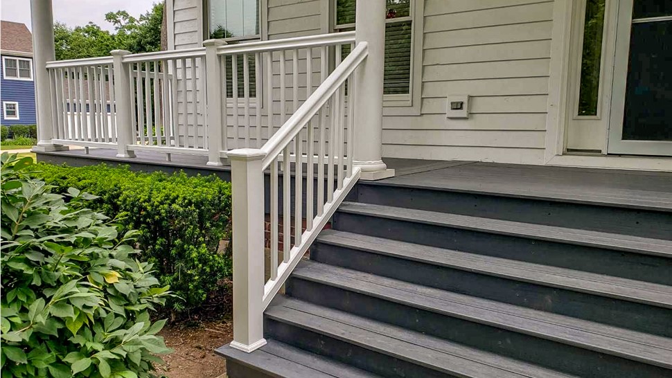 Decks Project in Frankfort, IL by Stan's Roofing & Siding