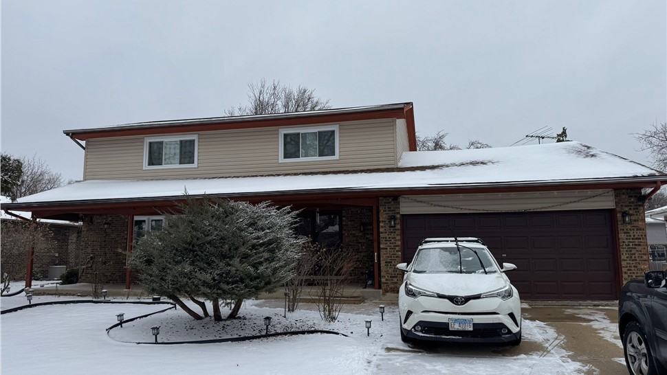 Siding Project in Darien, Illinois by Stan's Roofing & Siding