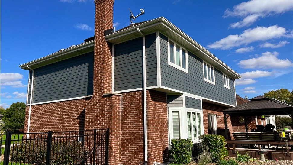 Siding Project in New Lenox, IL by Stan's Roofing & Siding