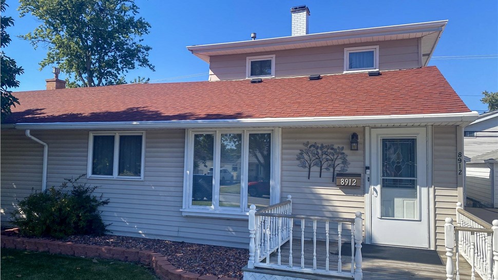 Roofing, Gutters Project in Hometown, Illinois by Stan's Roofing & Siding
