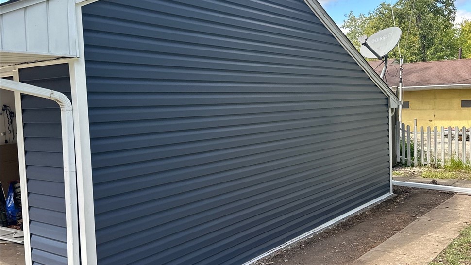Siding Project in Bolingbrook, Illinois by Stan's Roofing & Siding