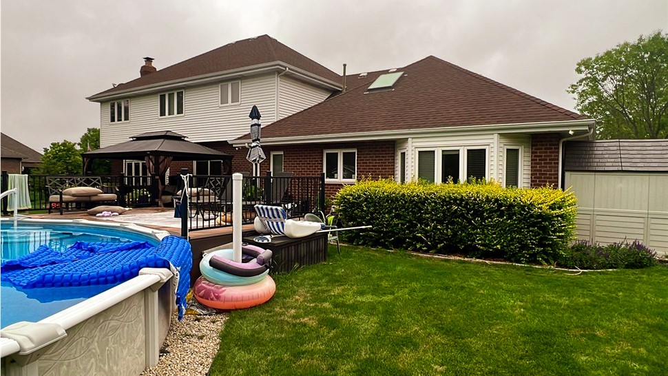 Siding Project in New Lenox, IL by Stan's Roofing & Siding