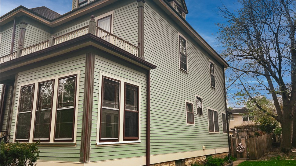 Siding Project in Joliet, IL by Stan's Roofing & Siding