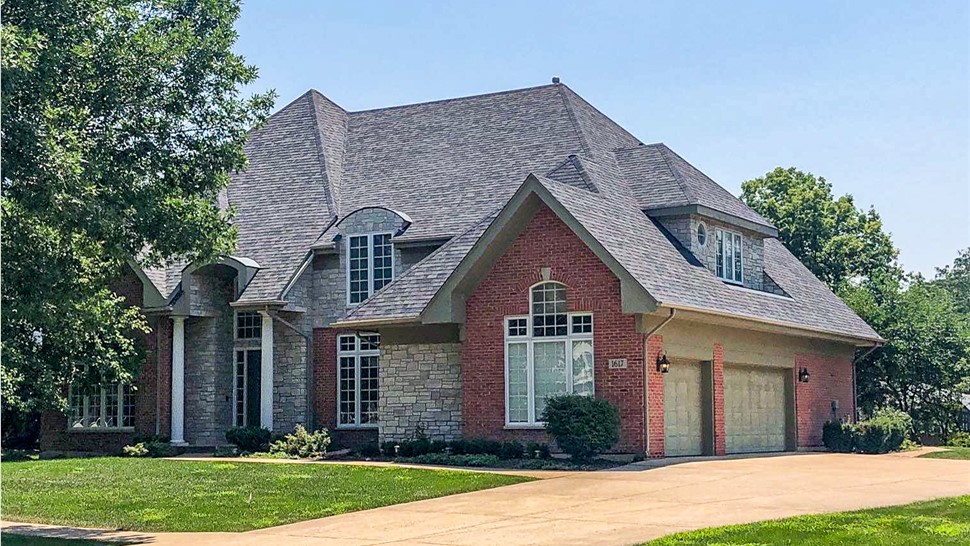 Roofing Project in Darien, IL by Stan's Roofing & Siding