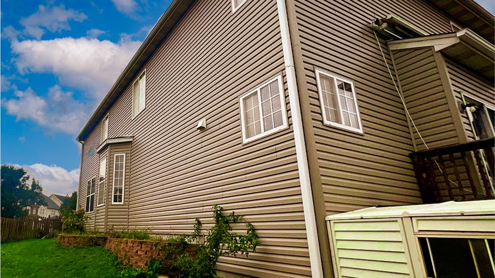 Gutters, Roofing, Siding, Soffit and Fascia Project in Joliet, IL by Stan's Roofing & Siding