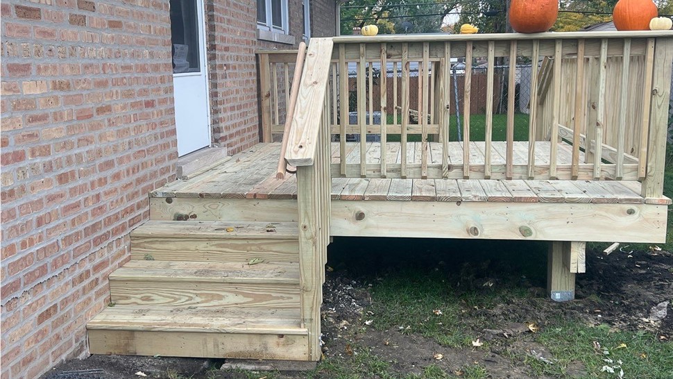 Decks Project in Tinley Park, IL by Stan's Roofing & Siding